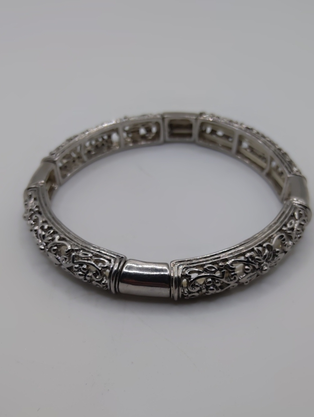 Silver Tone Open Scrollwork Stretch Bracelet Sz 7.5